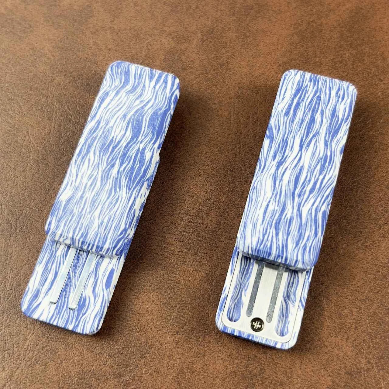 Blue & White Porcelain Slider