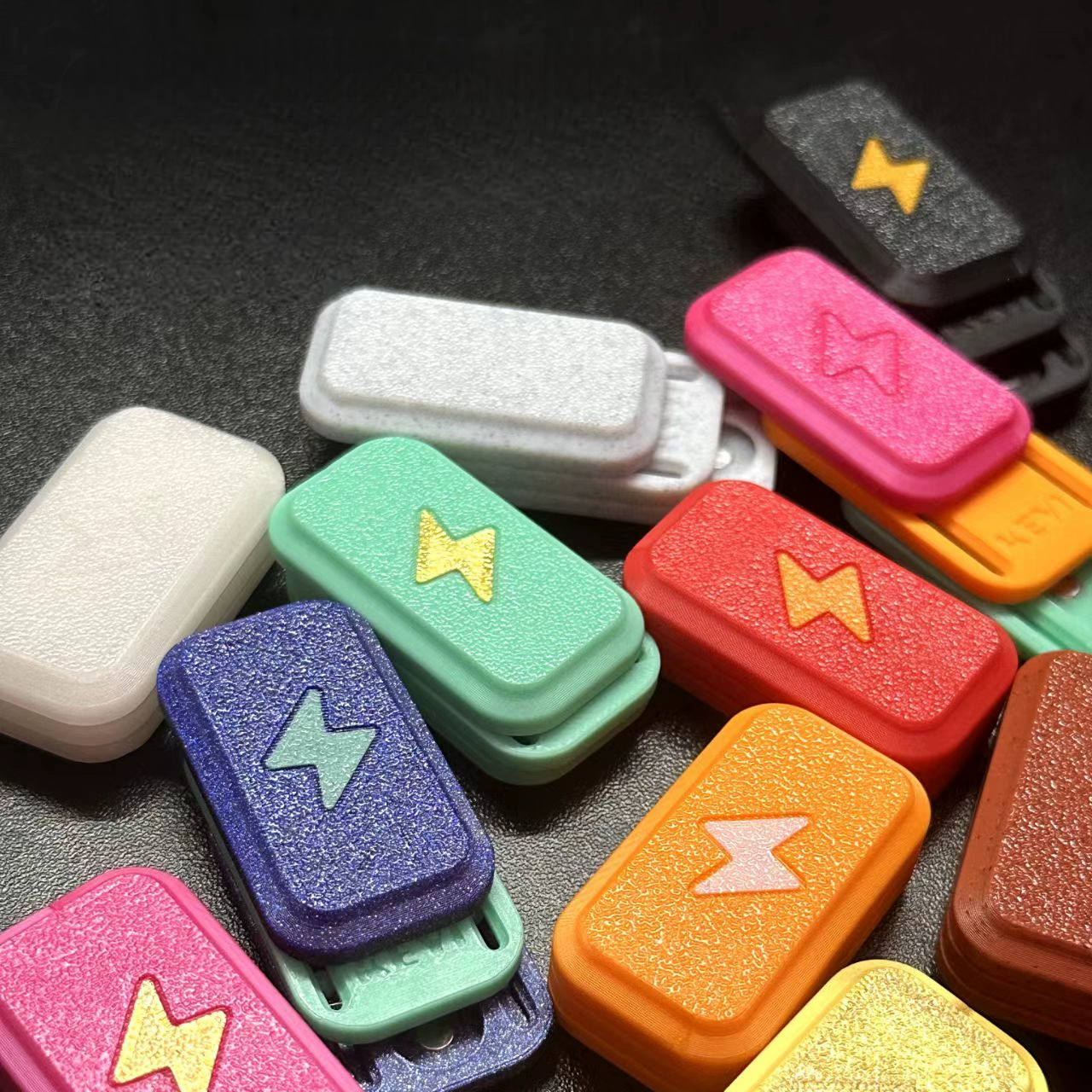 Candy Magnetic Slider