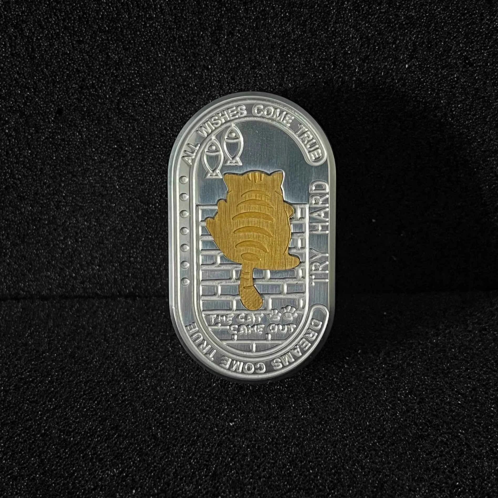 Cat Vintage Edition Slider