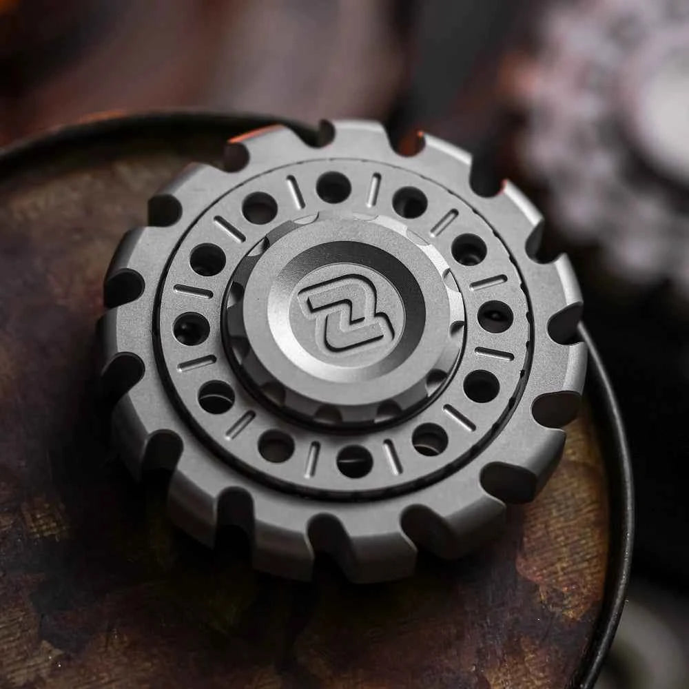 Ghost Fang 2.0 Spinner