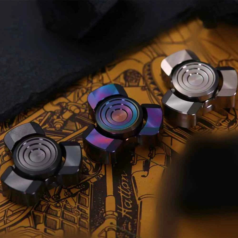 Metal Blade Spinner