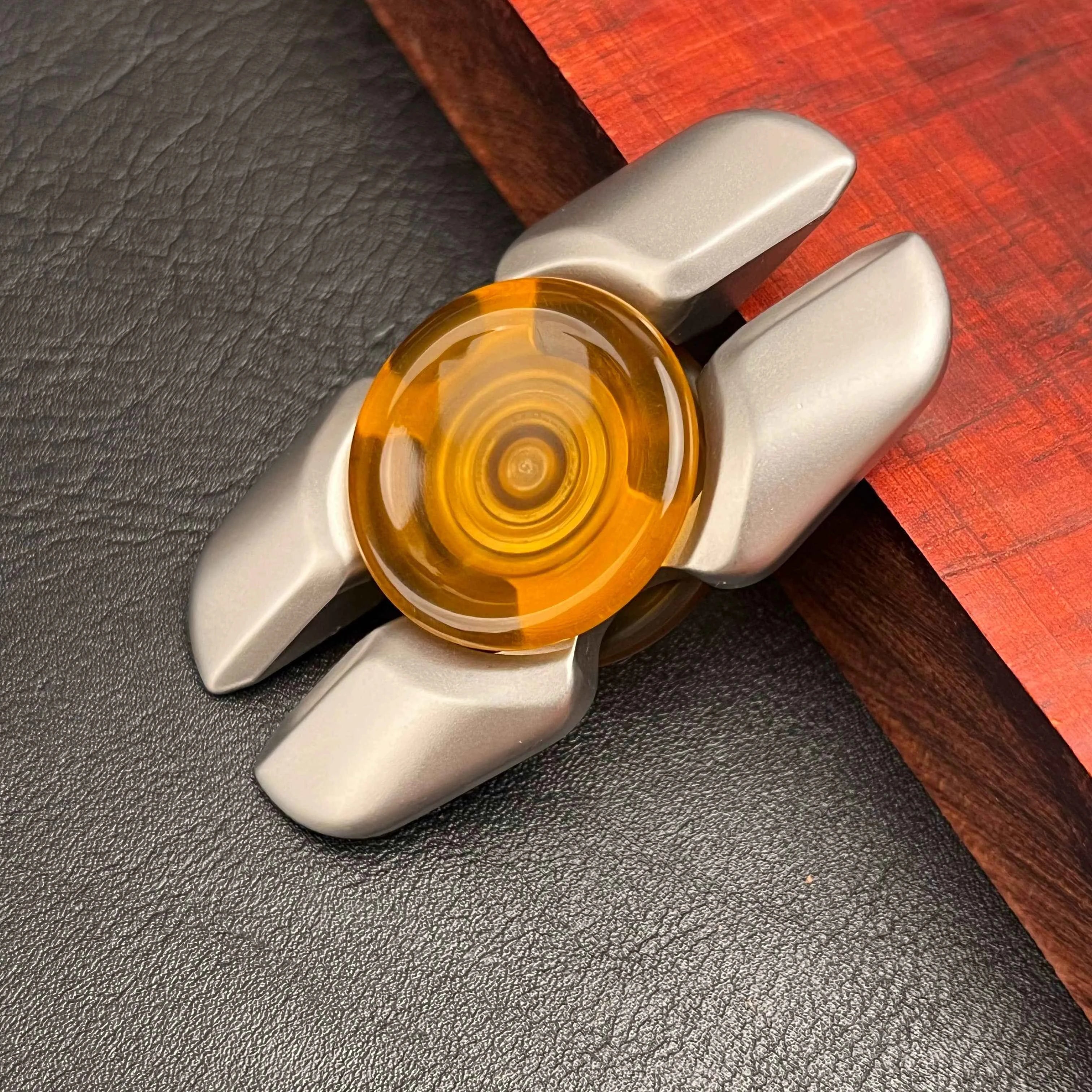 The X Twin-Arm Spinner