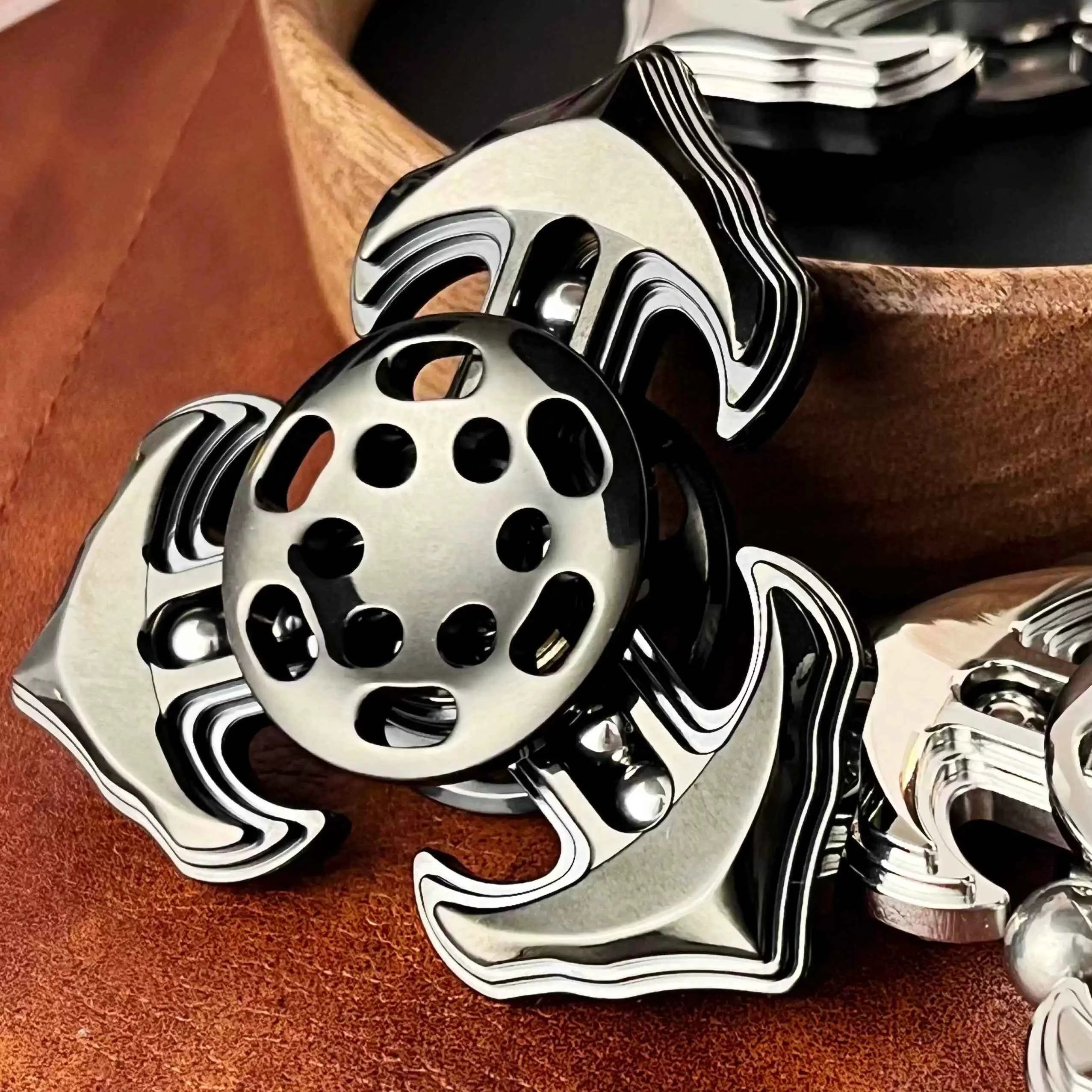 Trident Metal Spinner - EDC GATEWAY