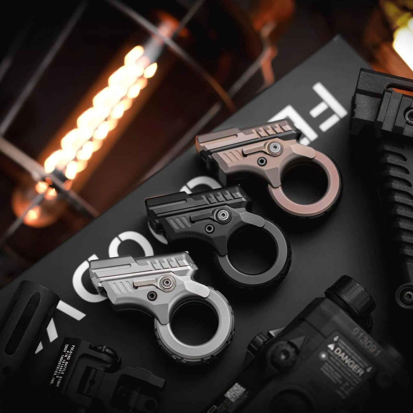 Zoom Slider - EDC GATEWAY