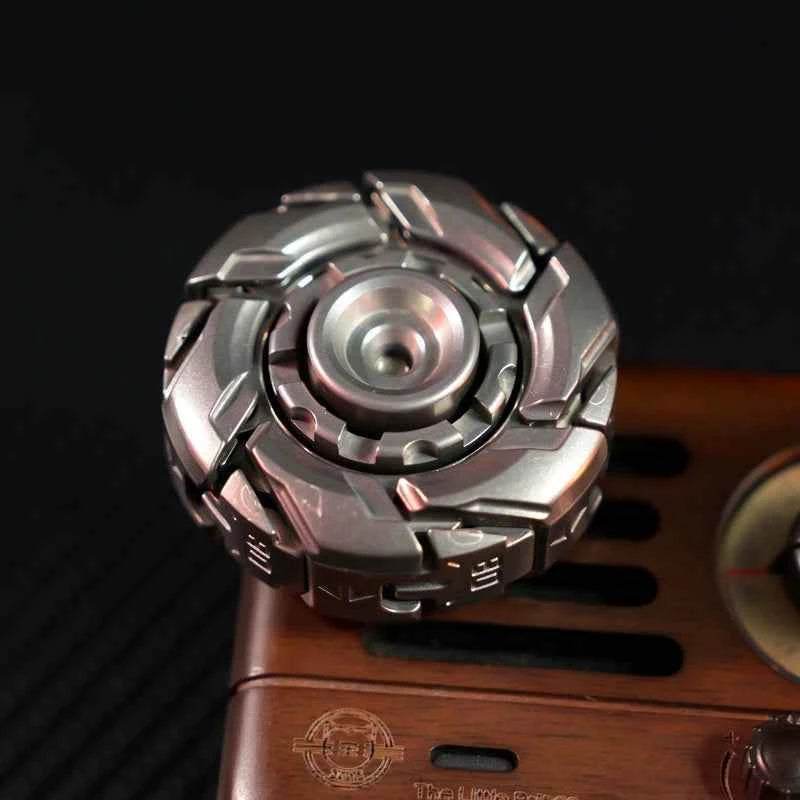 Mecha Spinner Toy: Futuristic Fidget Solution for Stress Relief and Focus - EDC GATEWAY