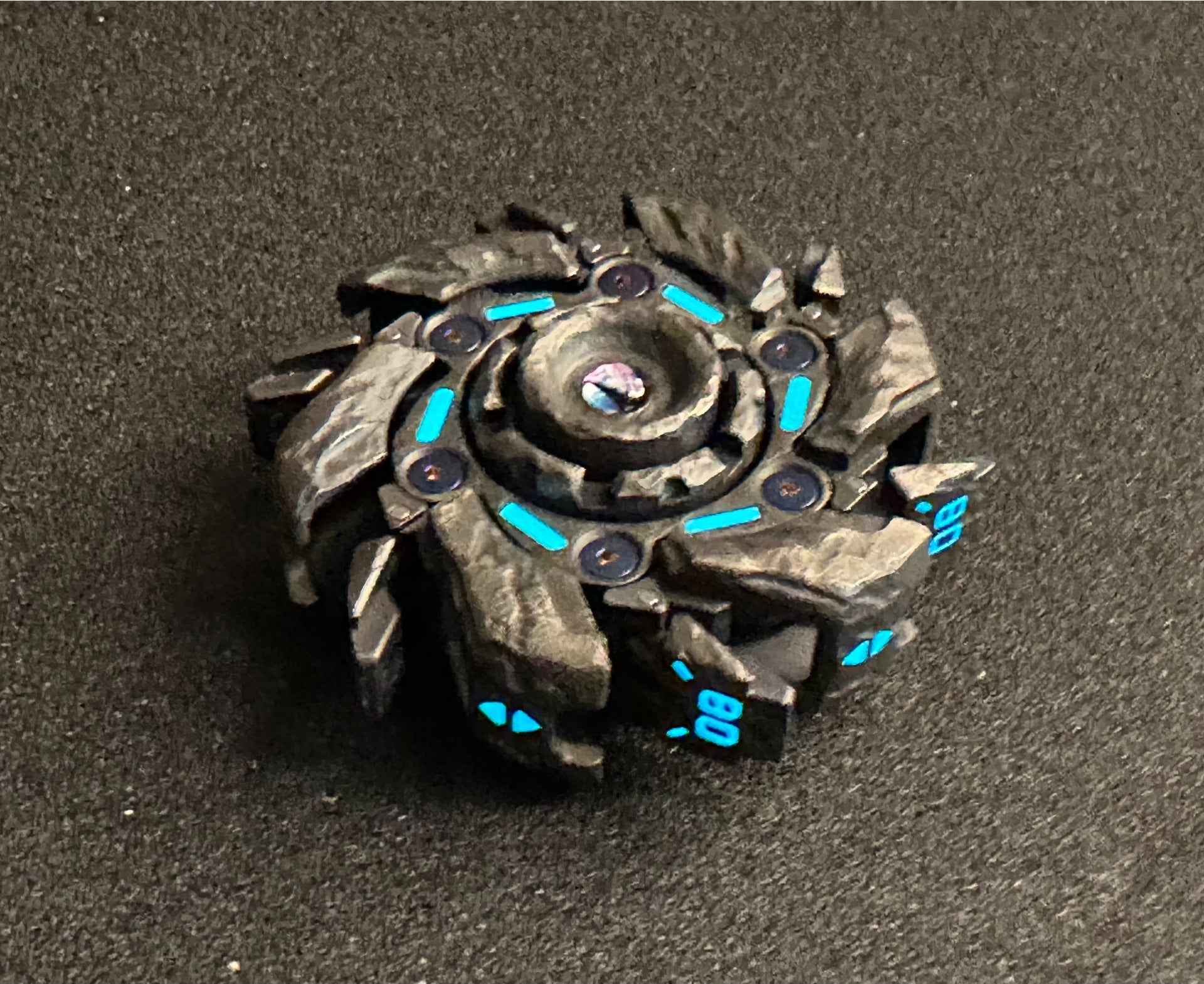 Mecha Spinner Toy: Futuristic Fidget Solution for Stress Relief and Focus - EDC GATEWAY