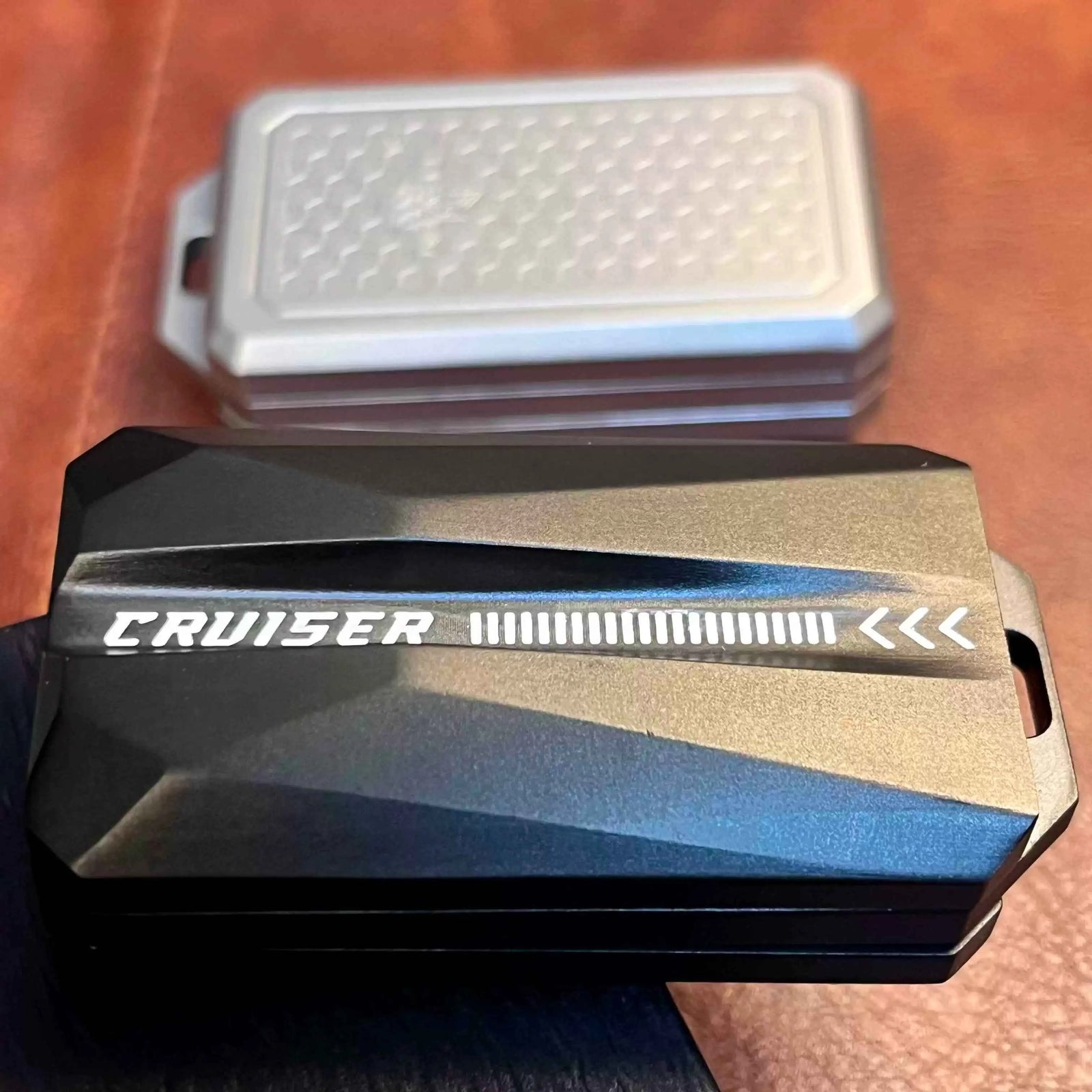 Cruiser Dual-Push Slider