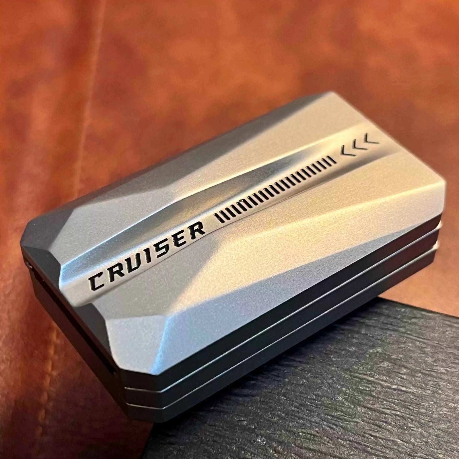 Cruiser Dual-Push Slider