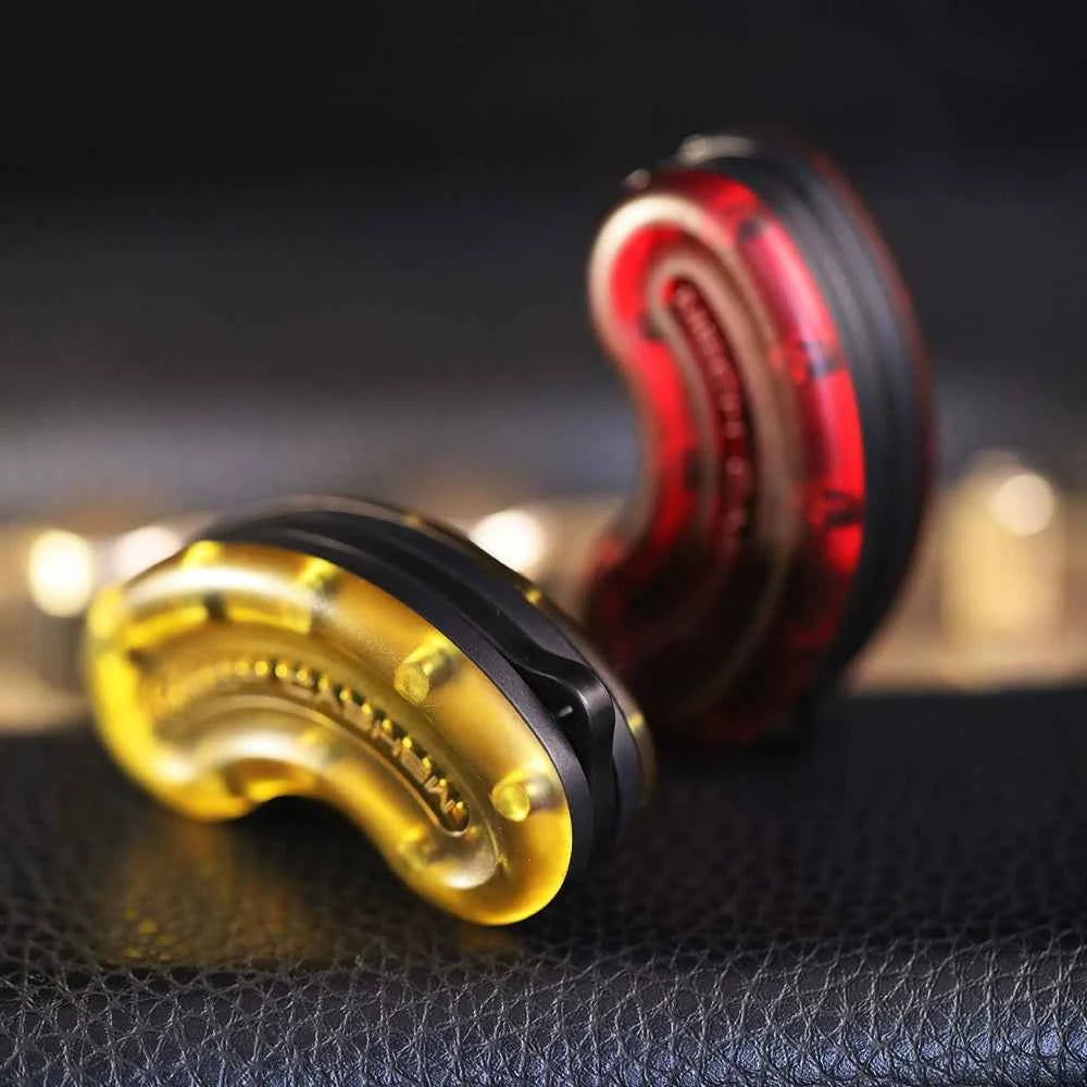 MAGNETIC CASHEW