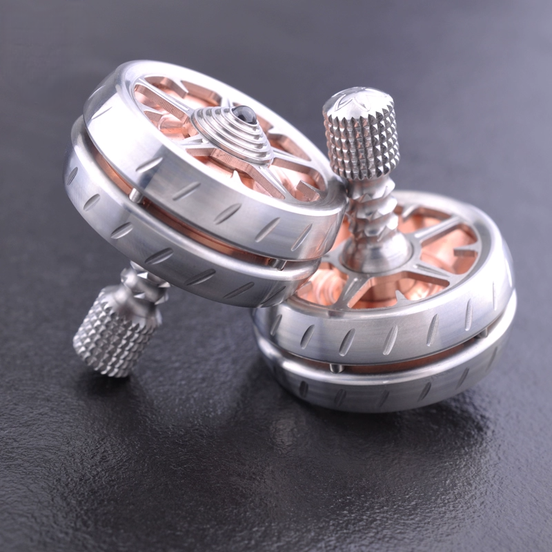 Matrix Spin Top
