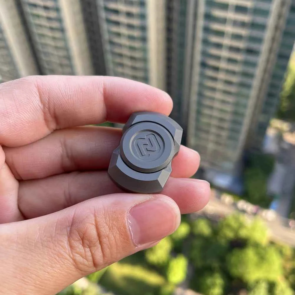 Mini Magic Block Spinner