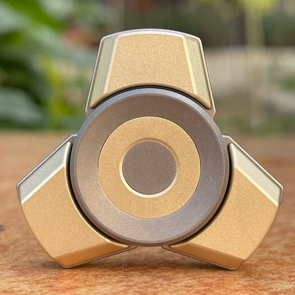Needle Spinner