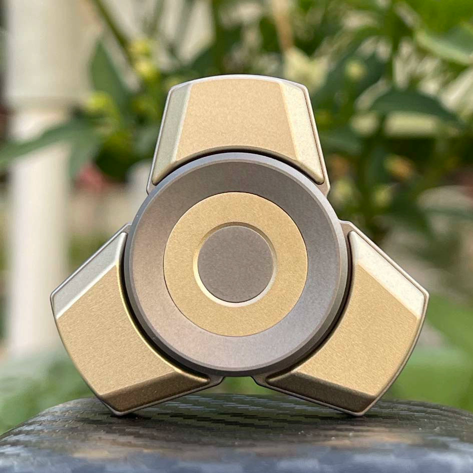 Needle Spinner