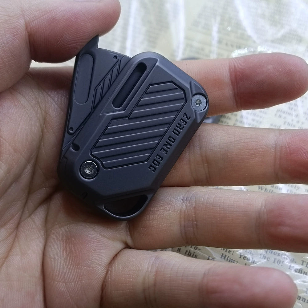 POP Throwing Card
