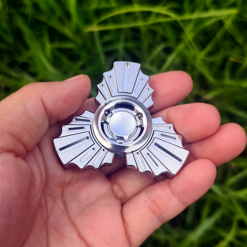 Peacock Spinner