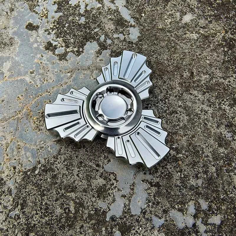Peacock Spinner