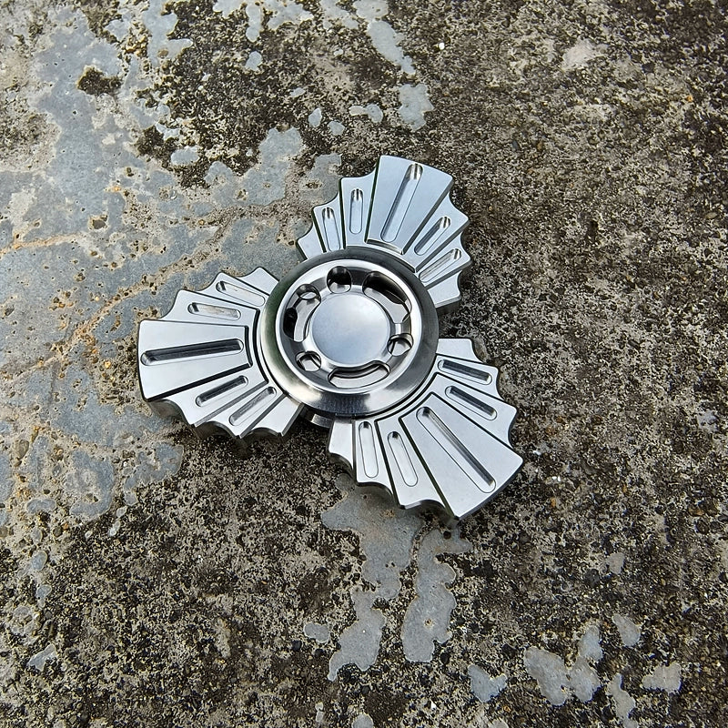 Peacock Spinner