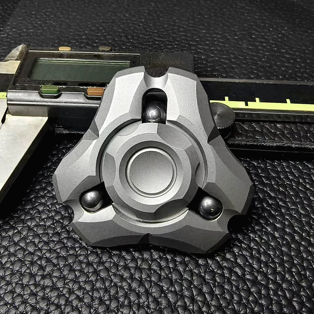Shield Spinner