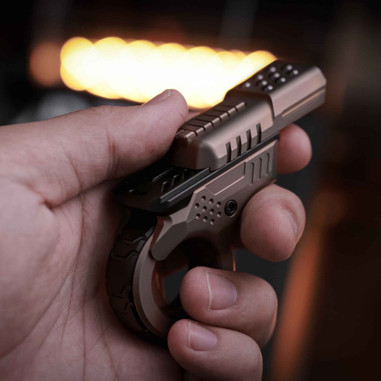 Zoom Slider - EDC GATEWAY