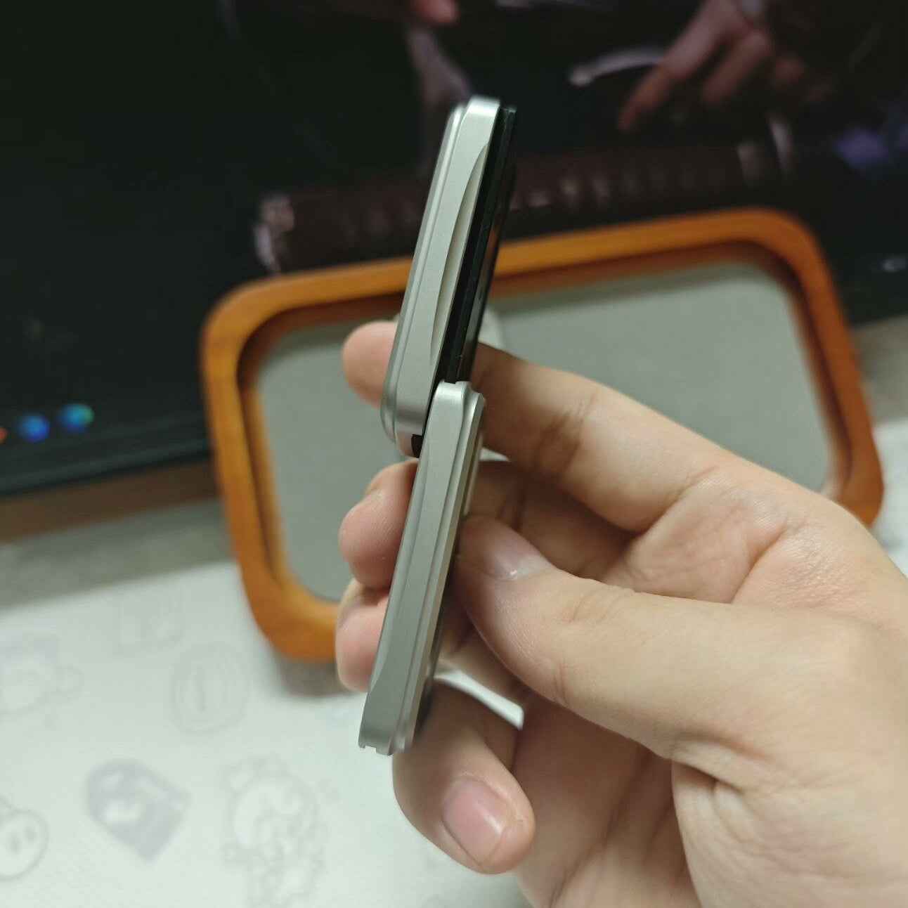 Wormhole Slider