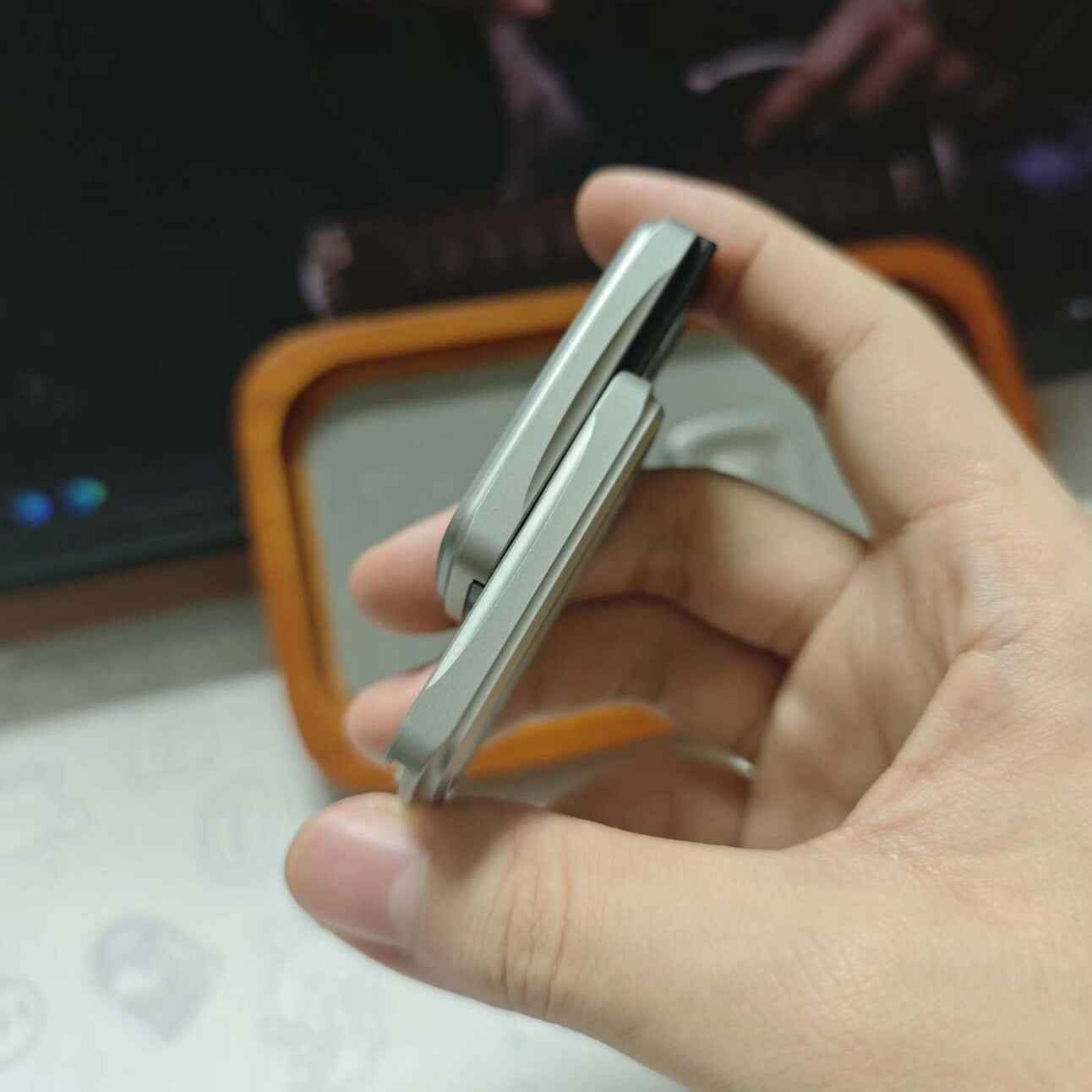Wormhole Slider