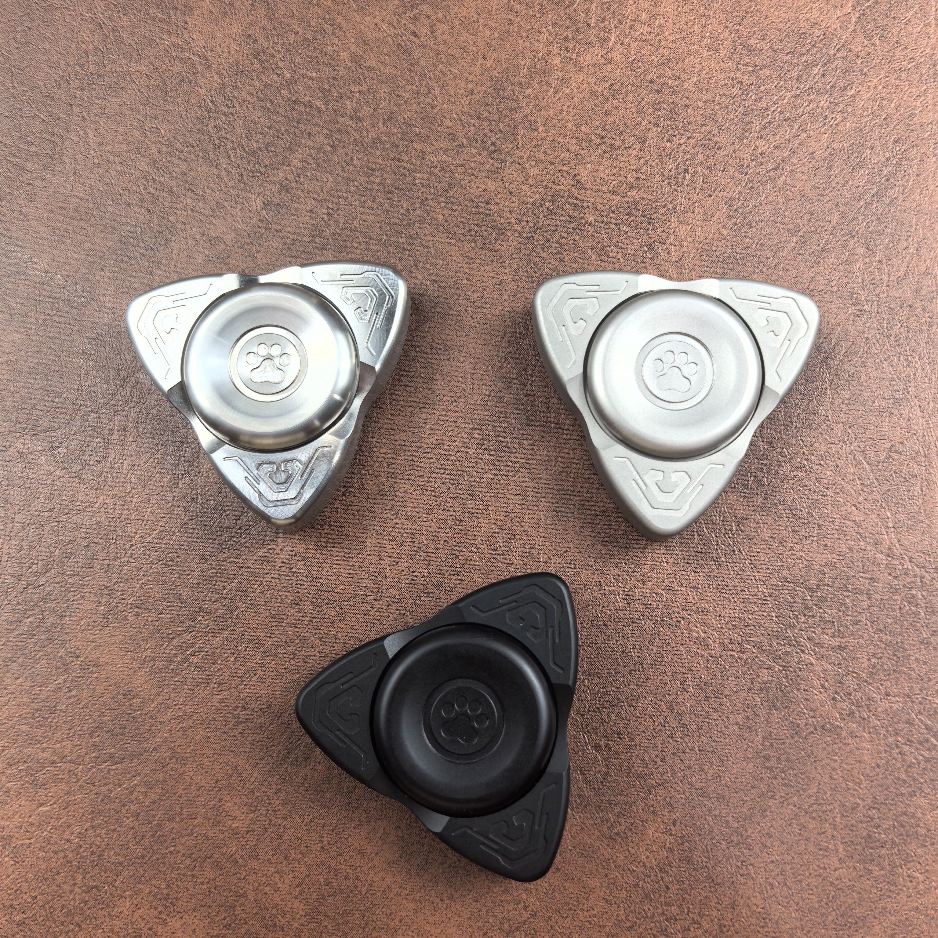 Dog Head Spinner