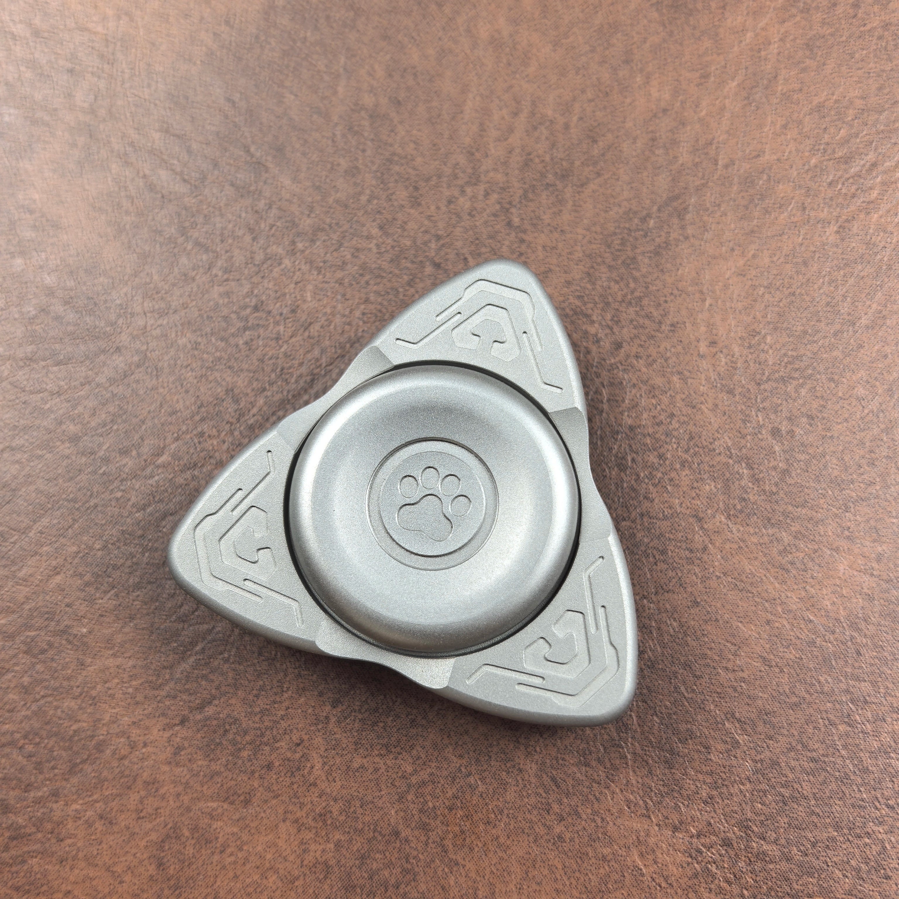Dog Head Spinner
