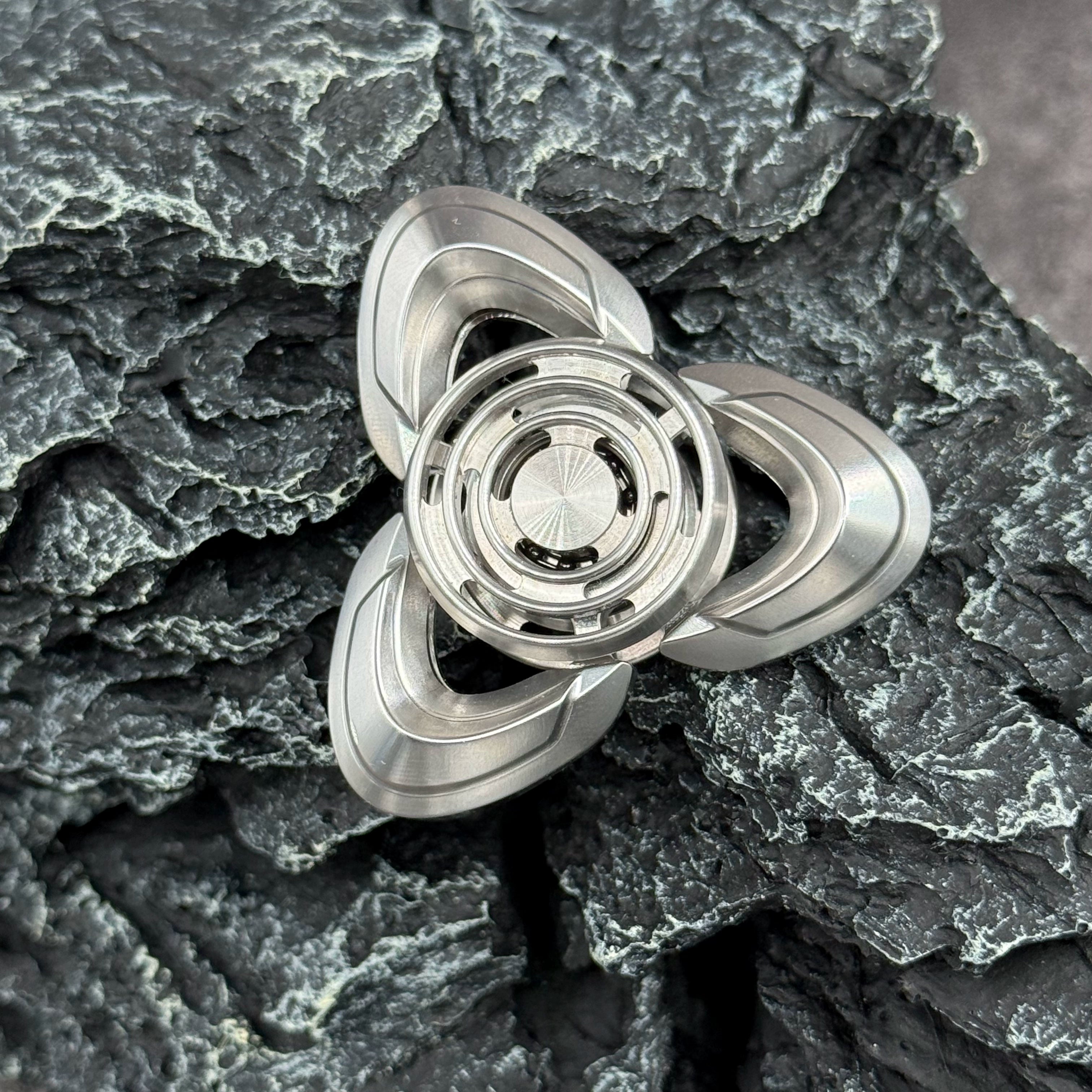Shadow Blade Spinner